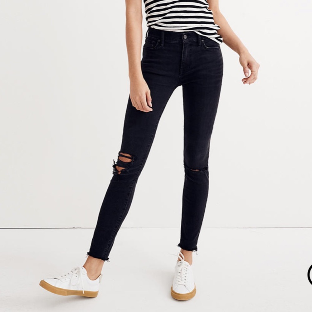 Madewell 9 inch high rise black skinny distressed